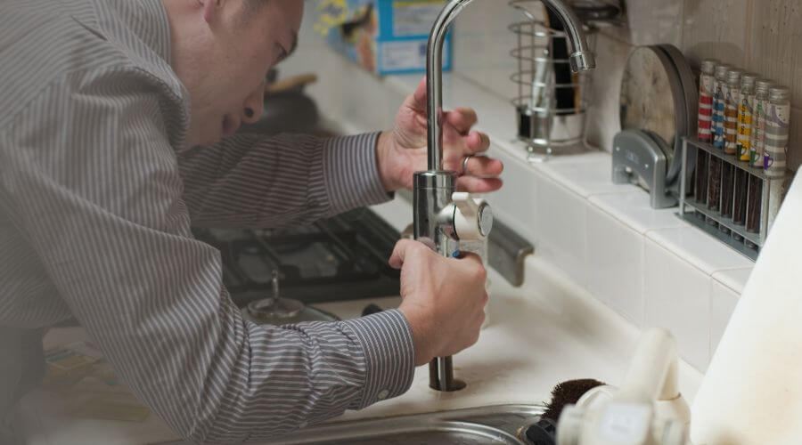 Professional expert plumbing services in Mcnary, AZ